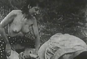 ثم موجزا تمزيق الإباحية على الإنترنت أن يموت في عام 1912. مشاهدة الإباحية تحت المنومة