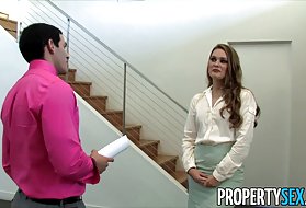 آبي الصليب هو مطيع وكيل عقارات كبيرة فقاعة بعقب